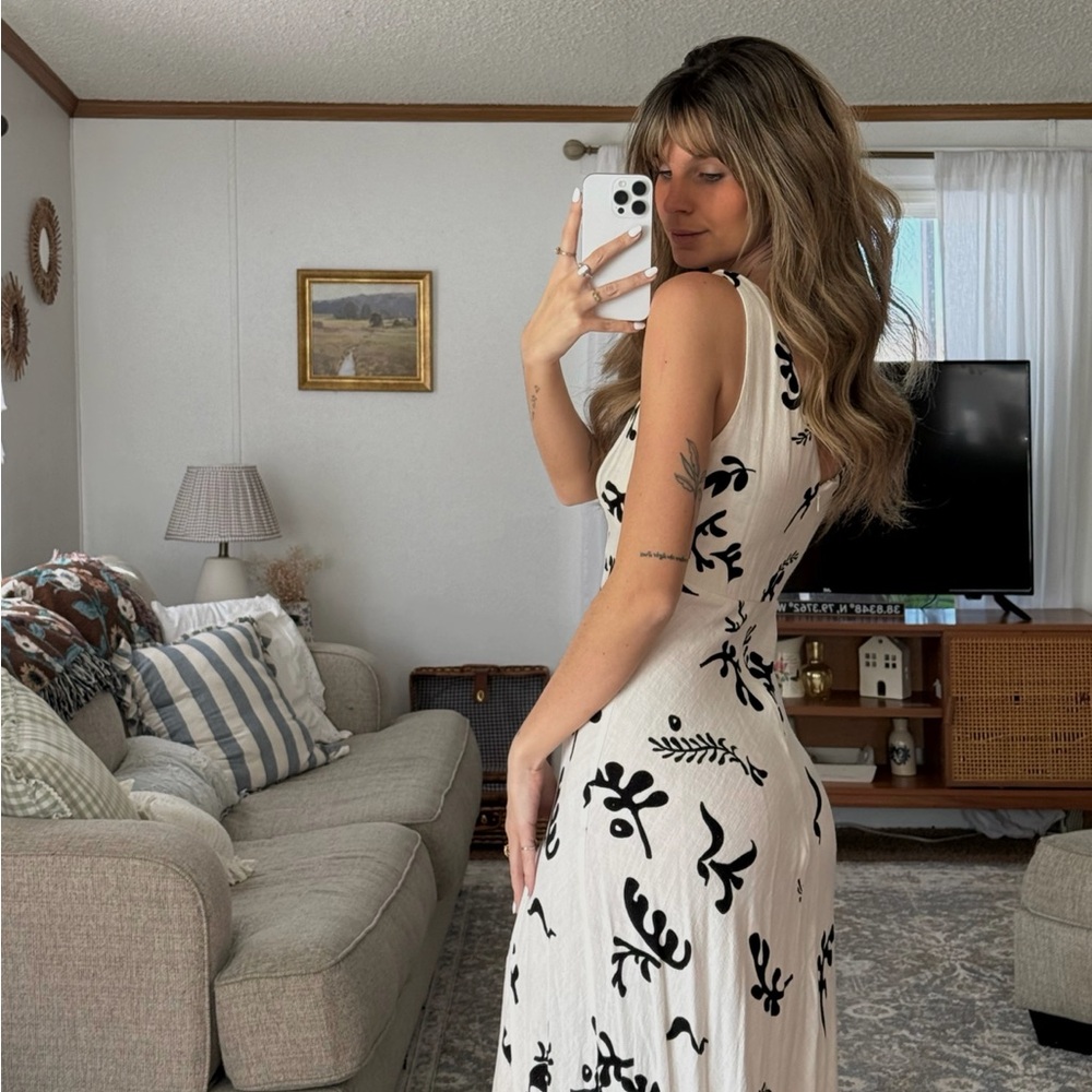 bias cut linen blend maxi - Picture 2 of 5